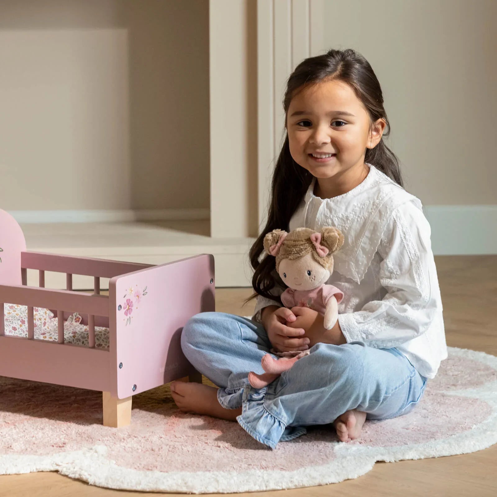 Dolls & Doll Accessories