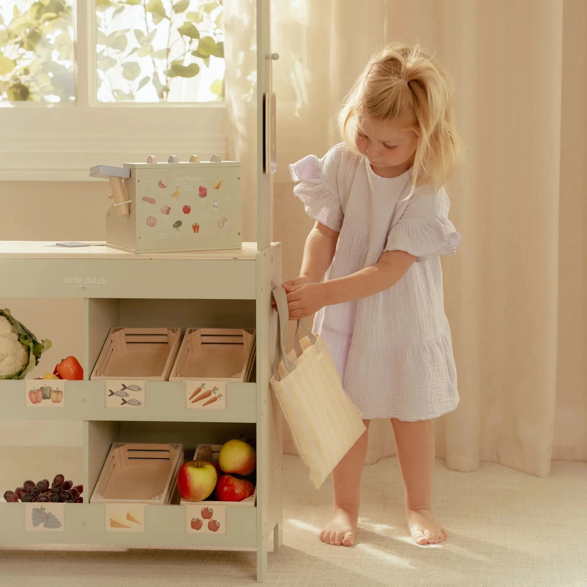 Little Dutch Wooden Market Stall – FSC Wooden Pretend Play Shop