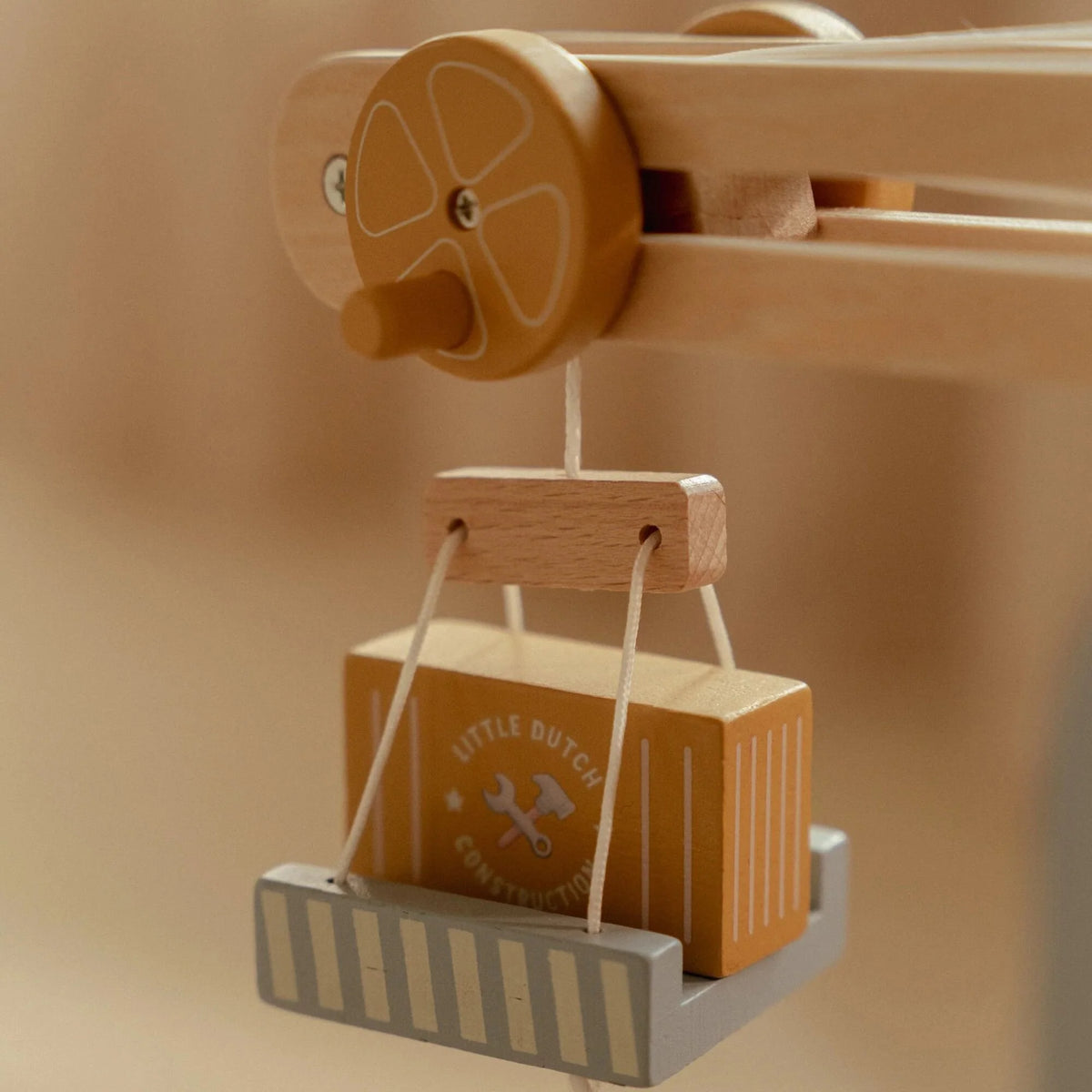 Little Dutch Crane Set With Train Track Fsc