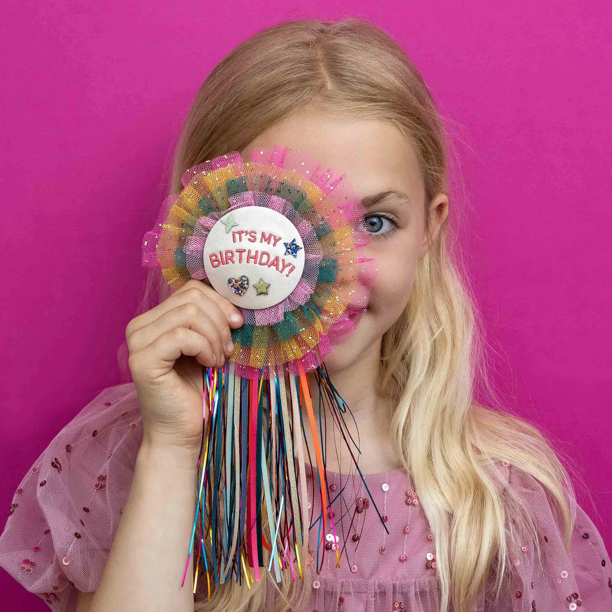 Diva Wow Birthday Badge