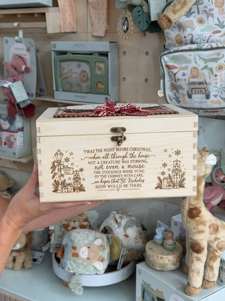 Merry Mailbox – Personalised Christmas Eve Box