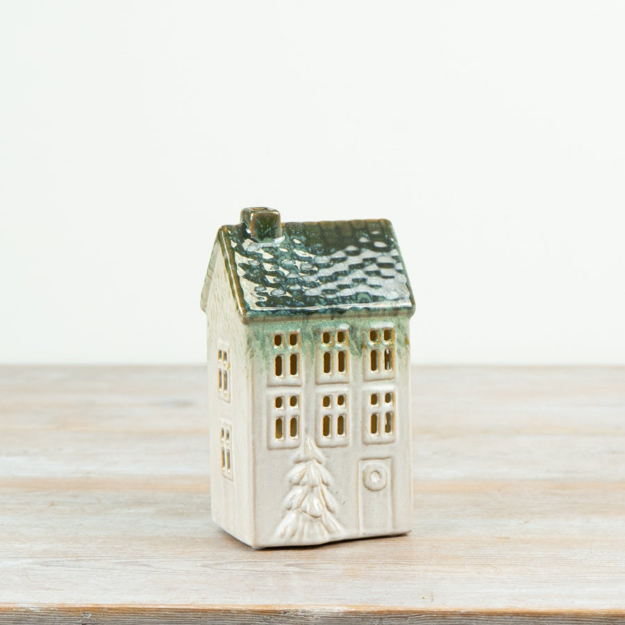Traditional Green Porcelain LED Christmas House – 16cm