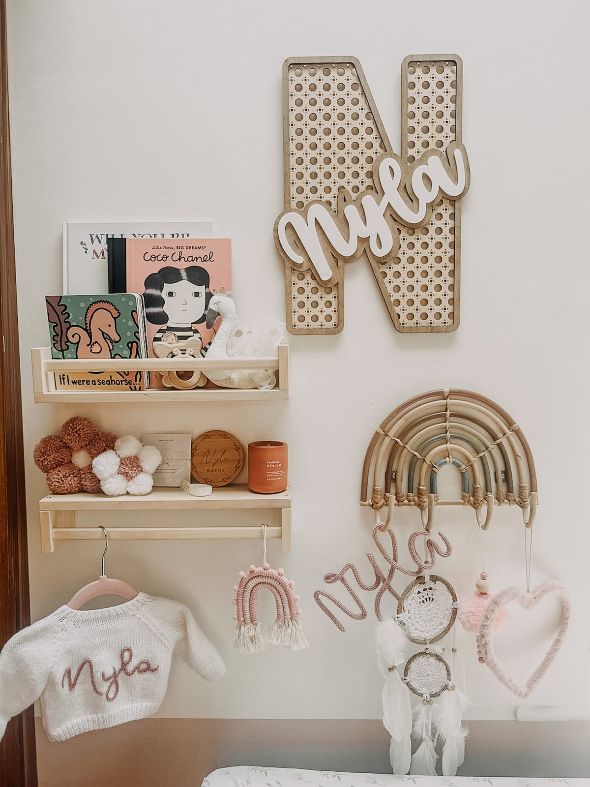 Personalised Rattan Effect Wooden Letter – Nursery & Bedroom Décor.