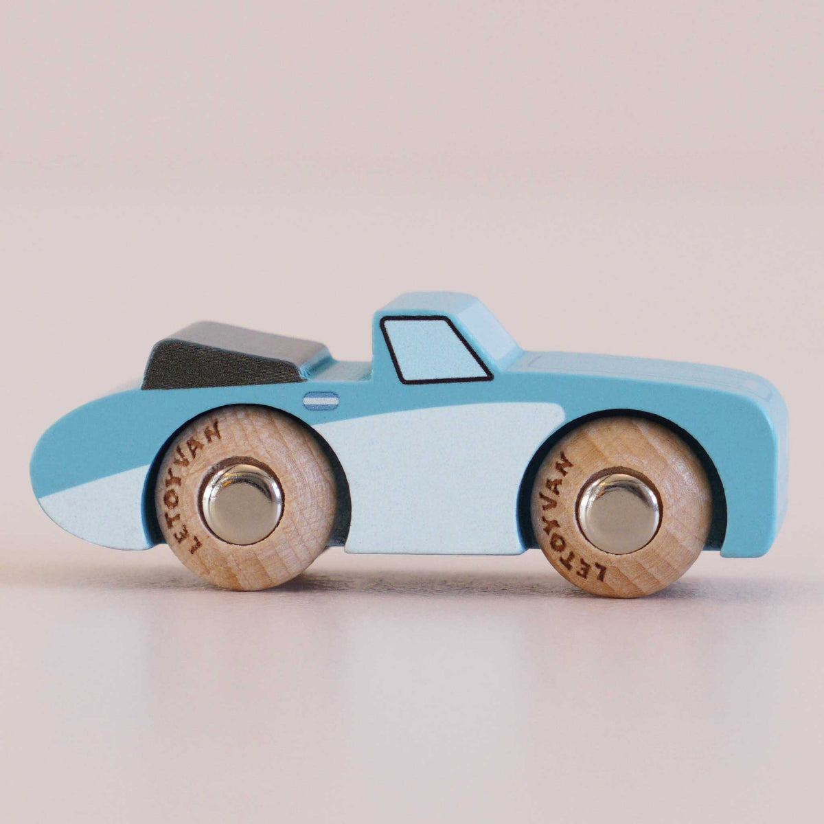 Le Toy Van No. 1 GT10 Justin - Classic Wooden Car