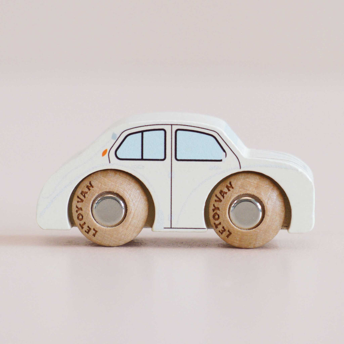 Le Toy Van No. 20 GT110 Rene - Classic Wooden Car
