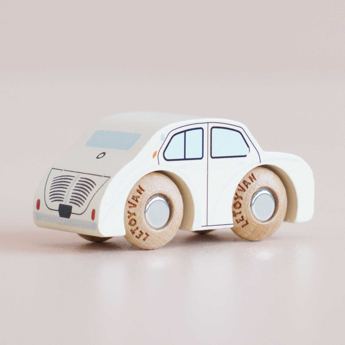 Le Toy Van No. 20 GT110 Rene - Classic Wooden Car