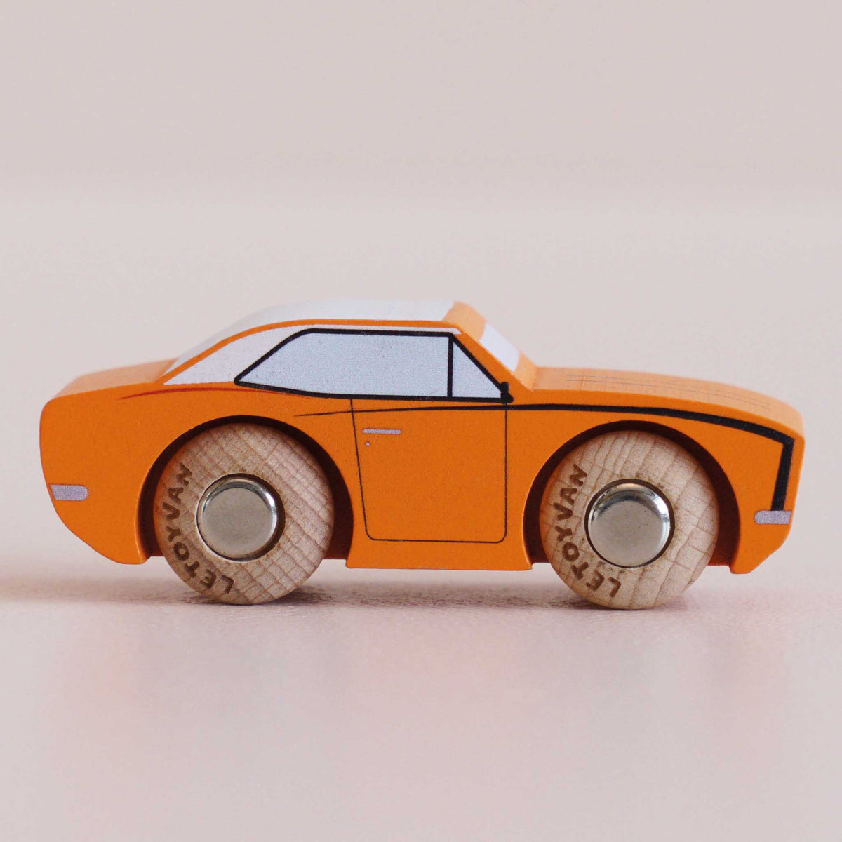 Le Toy Van No. 22 GT125 Cami - Wooden Racing Car