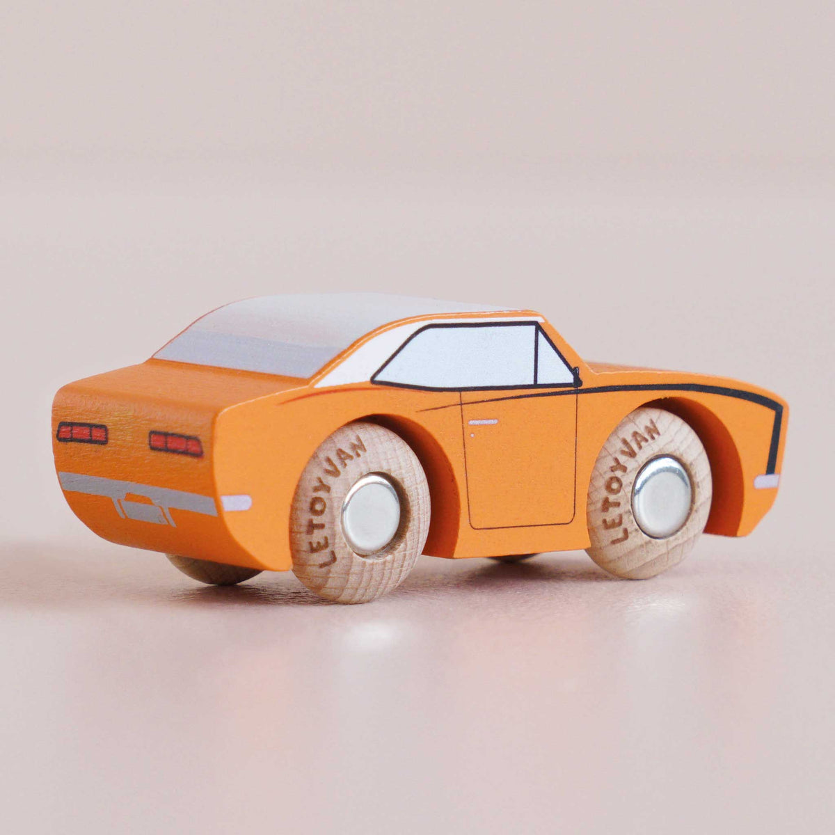 Le Toy Van No. 22 GT125 Cami - Wooden Racing Car