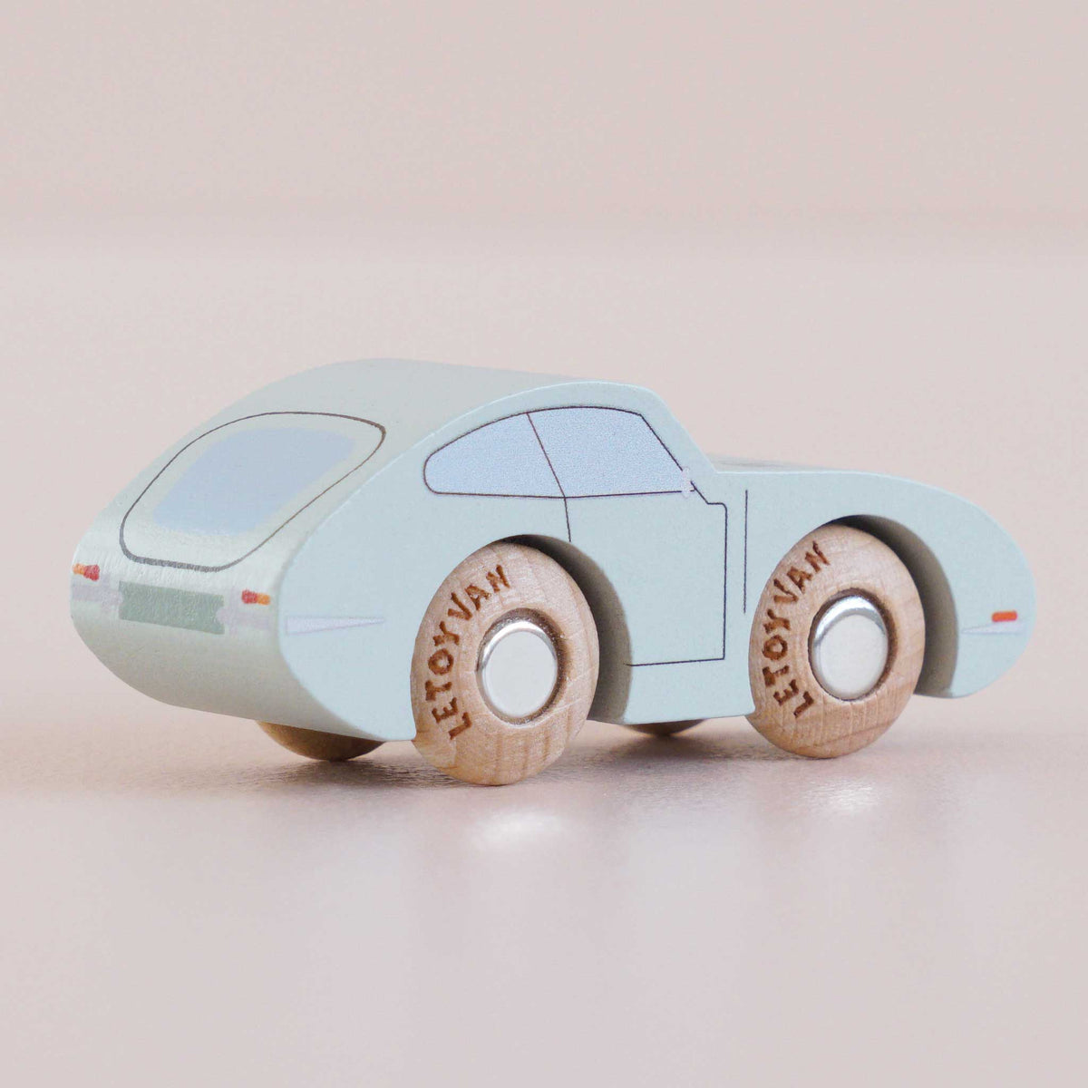 Le Toy Van No. 2 GT15 Jude - Classic Wooden Car
