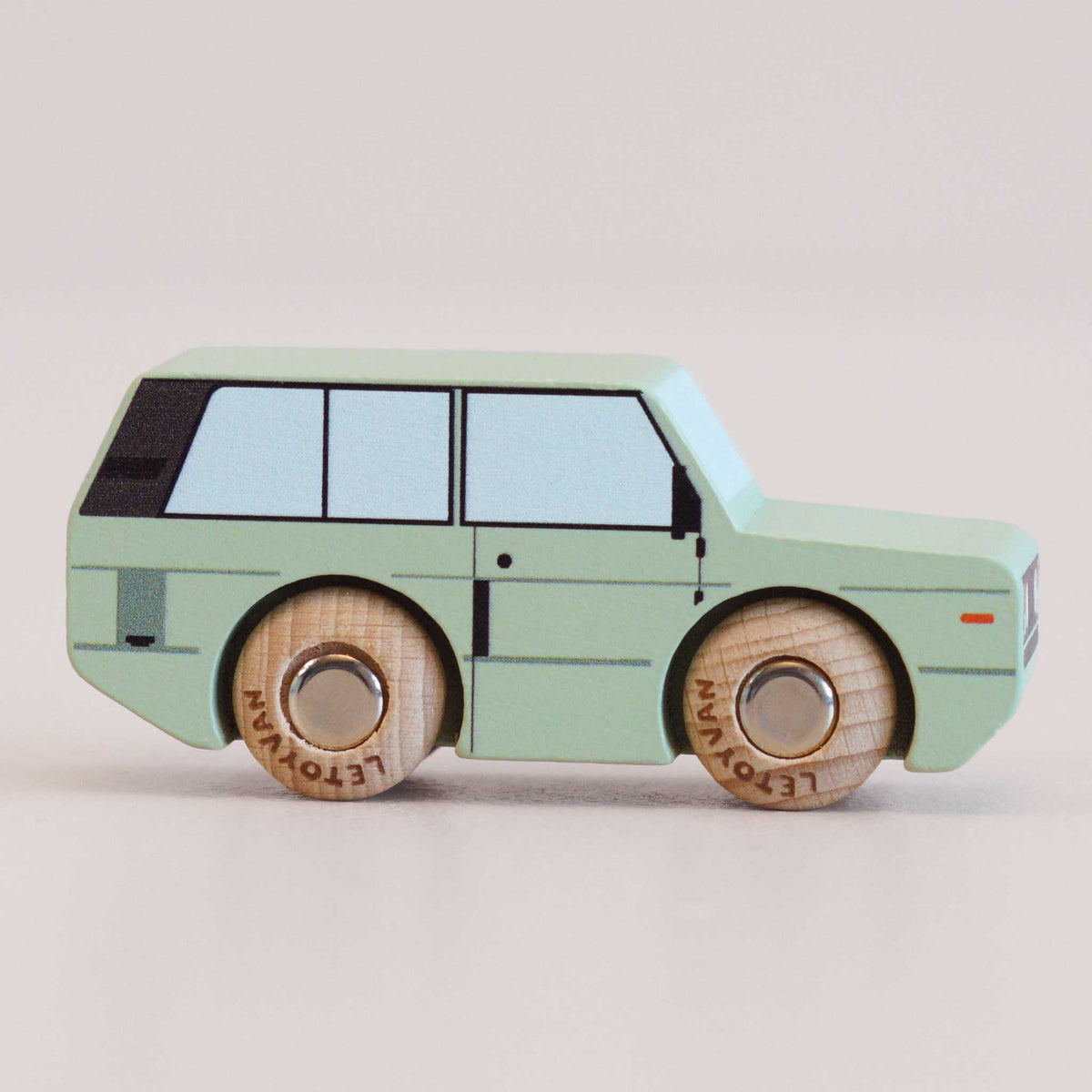 Le Toy Van No. 28 GT155 Rory – Wooden 4x4