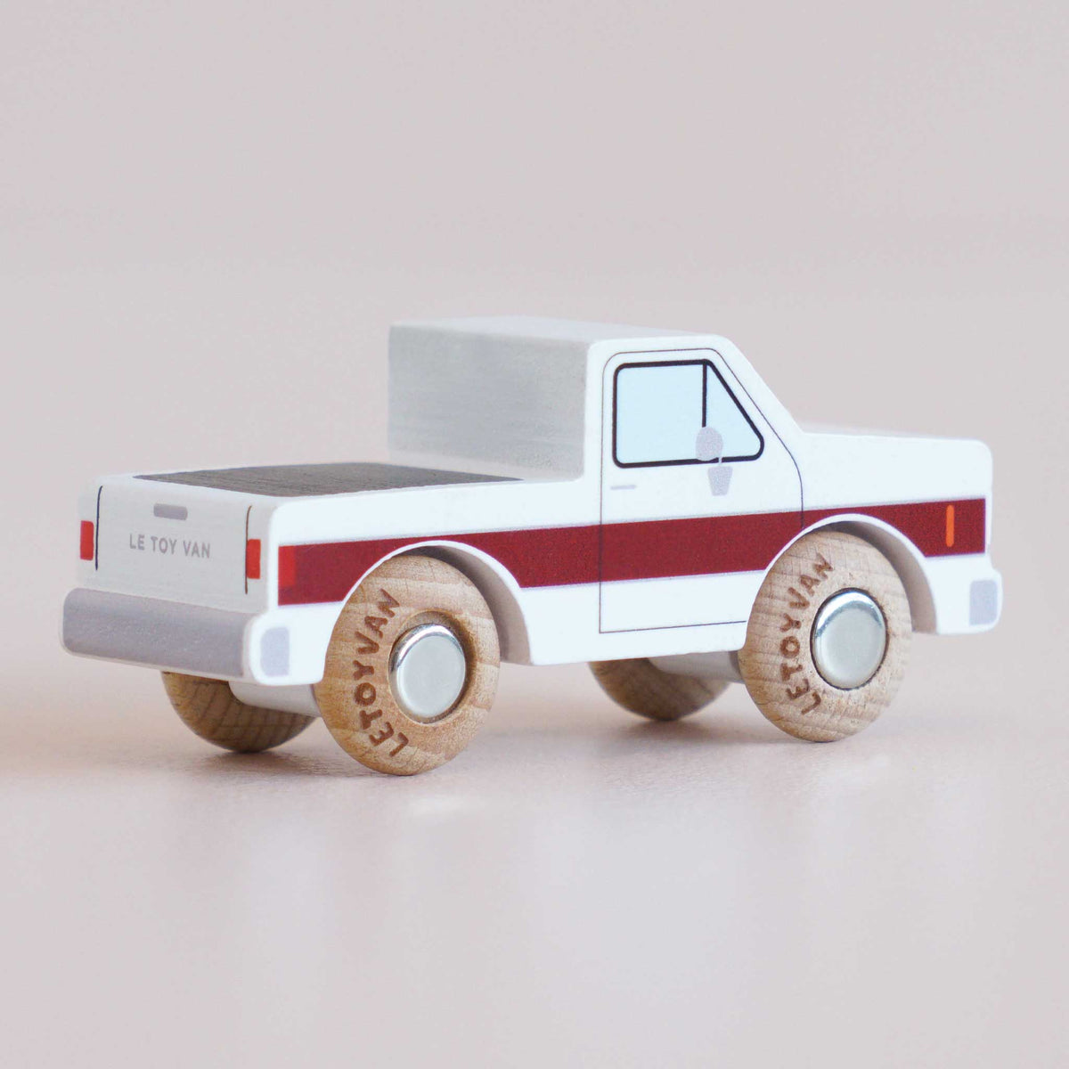 Le Toy Van No. 30 GT165 Charlie - Wooden Pick-up Truck