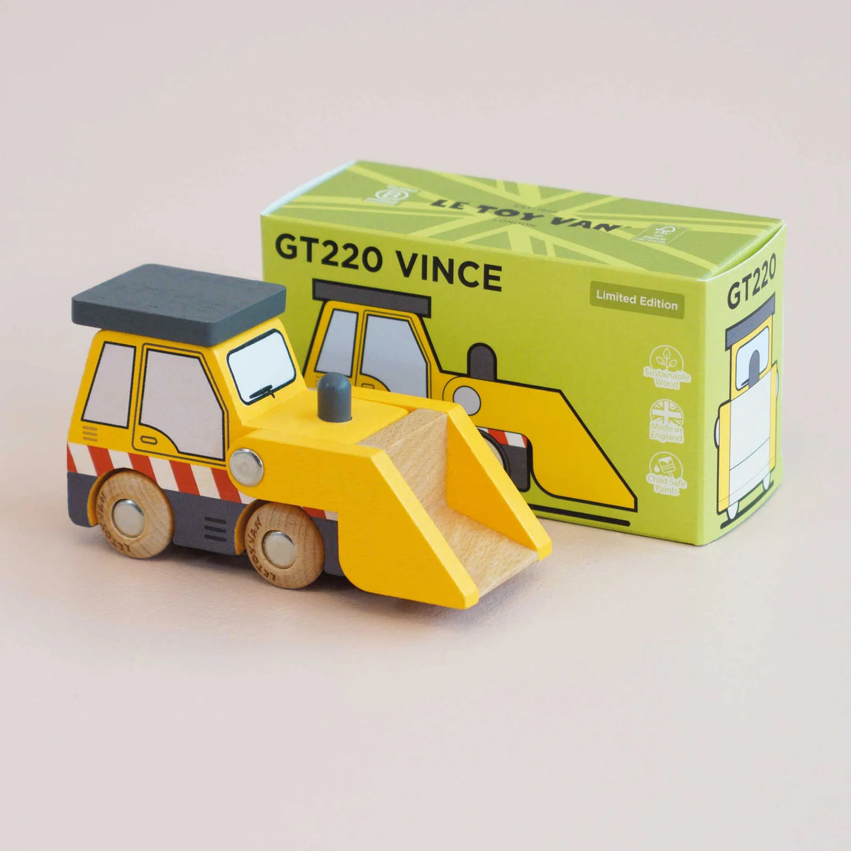 Le Toy Van No. 38 GT220 Vince - Wooden front loader