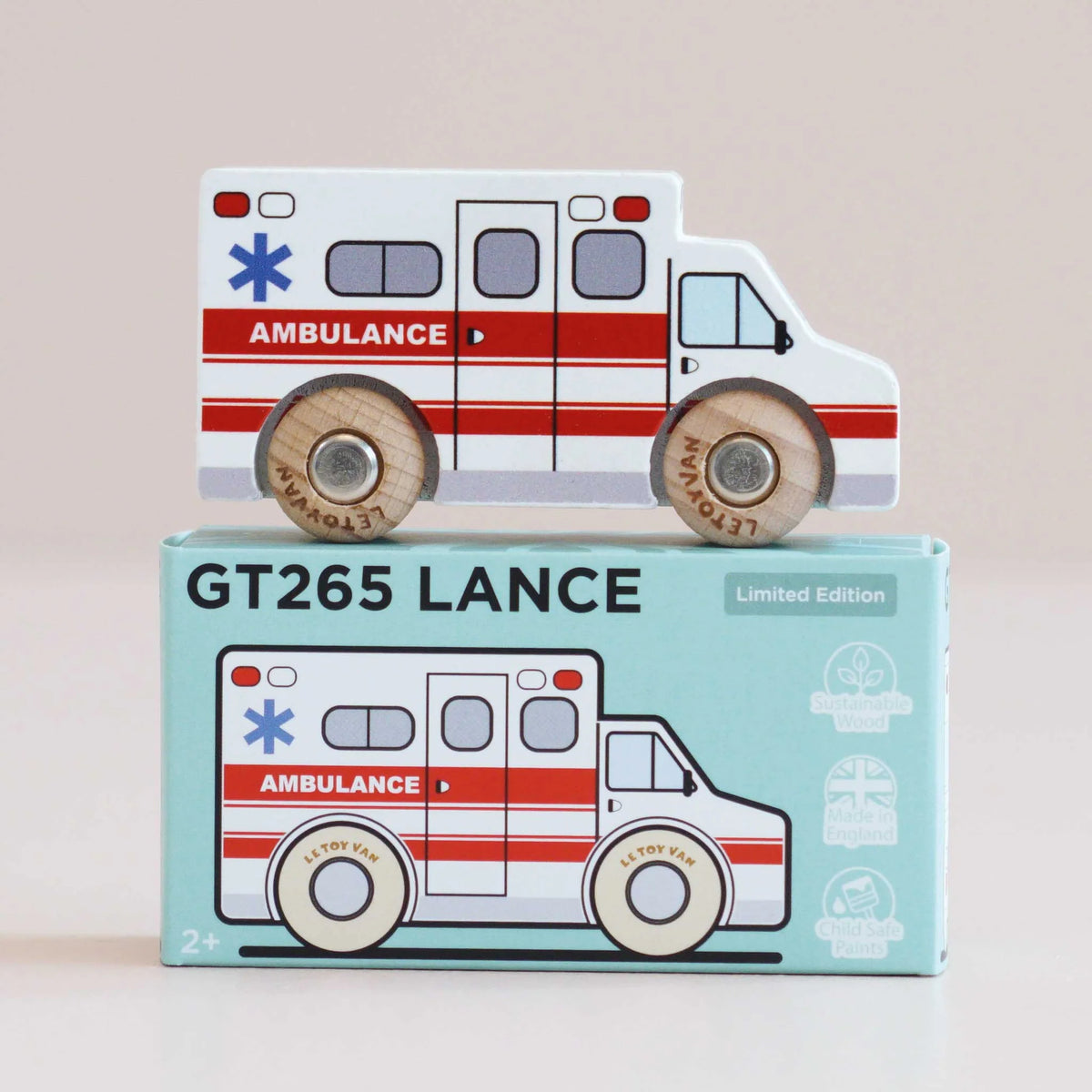 Le Toy Van No. 43 GT265 Lance –  Wooden Ambulance