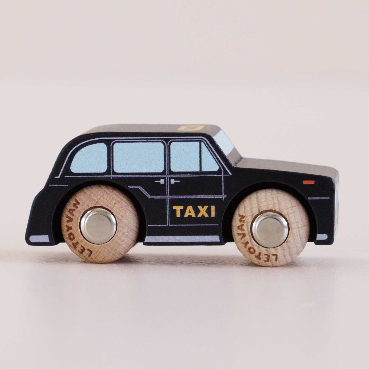 Le Toy Van No. 45 GT275 Bertie - Black Cab