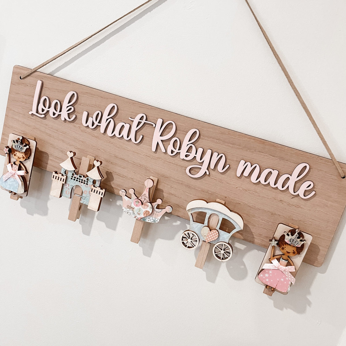 Look What I Made Kids Artwork Display – Princess Theme