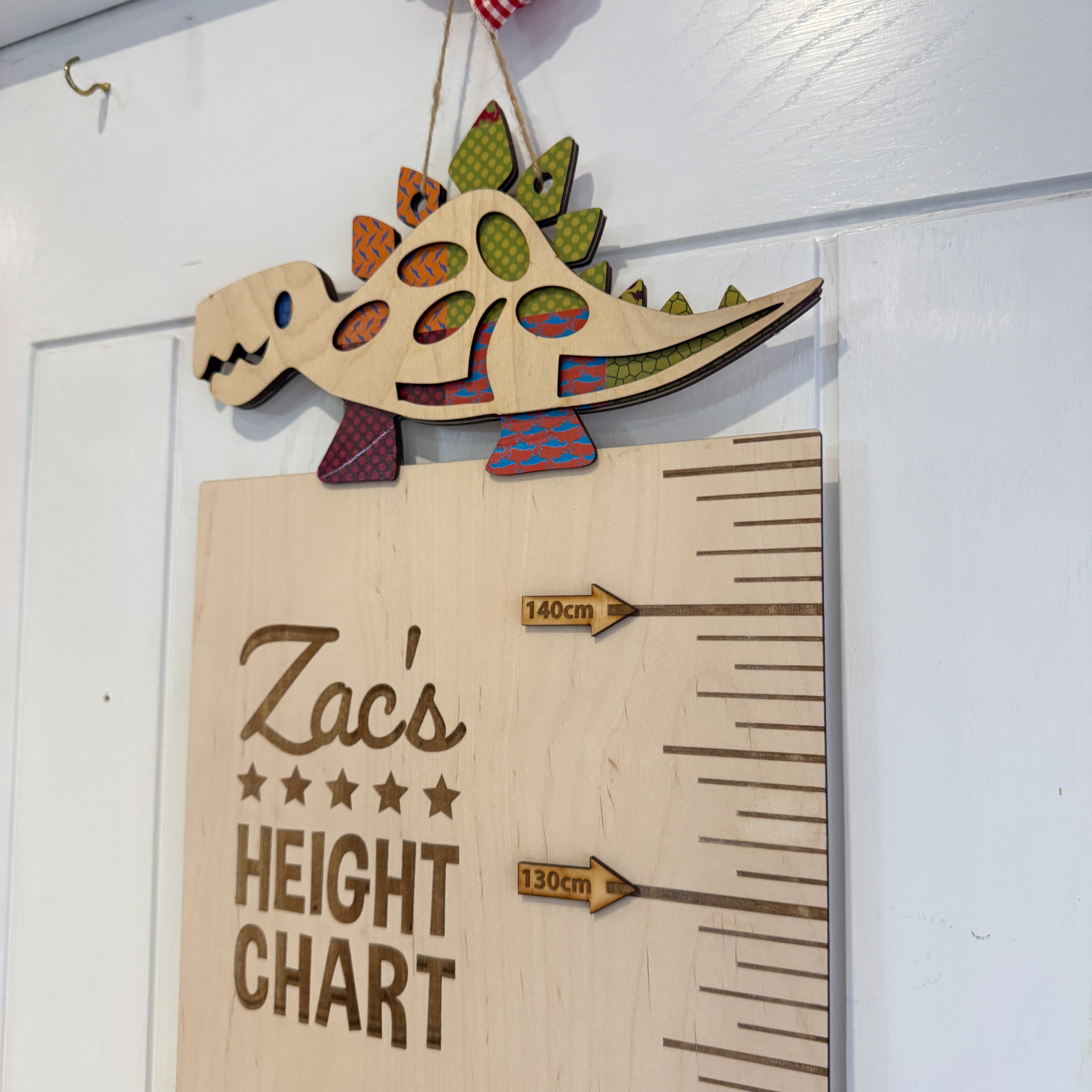 Personalised Wooden Height Chart – Dinosaurs