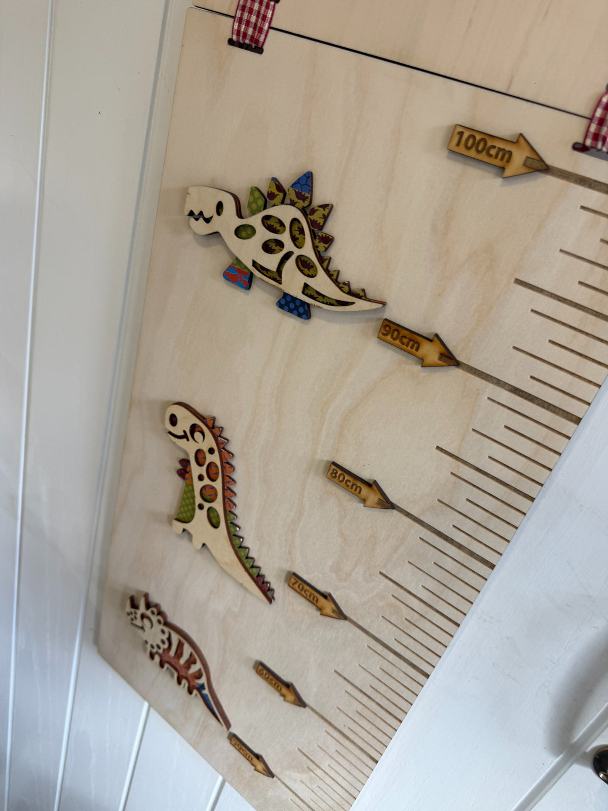 Personalised Wooden Height Chart – Dinosaurs