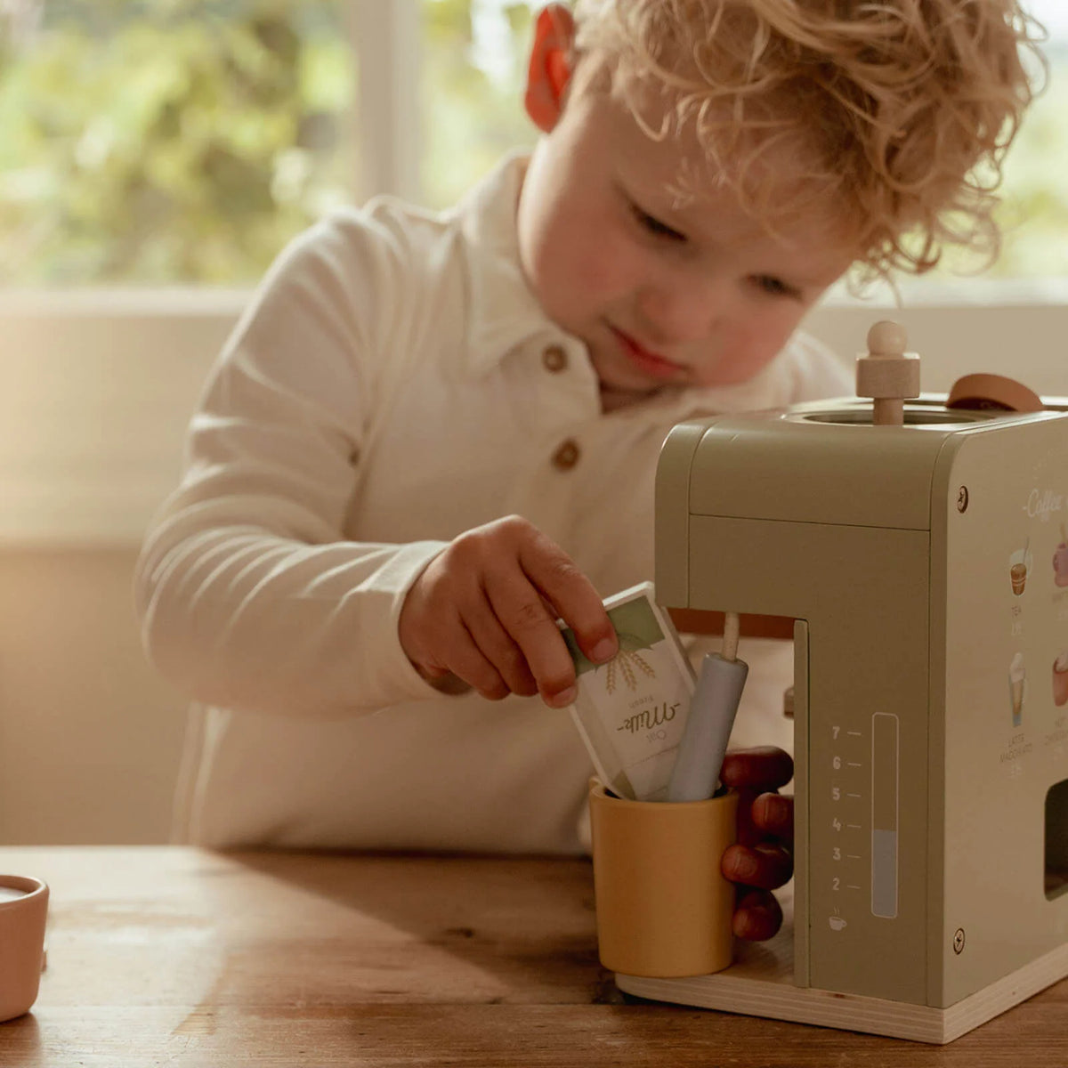 Little Dutch Wooden Coffee Machine
