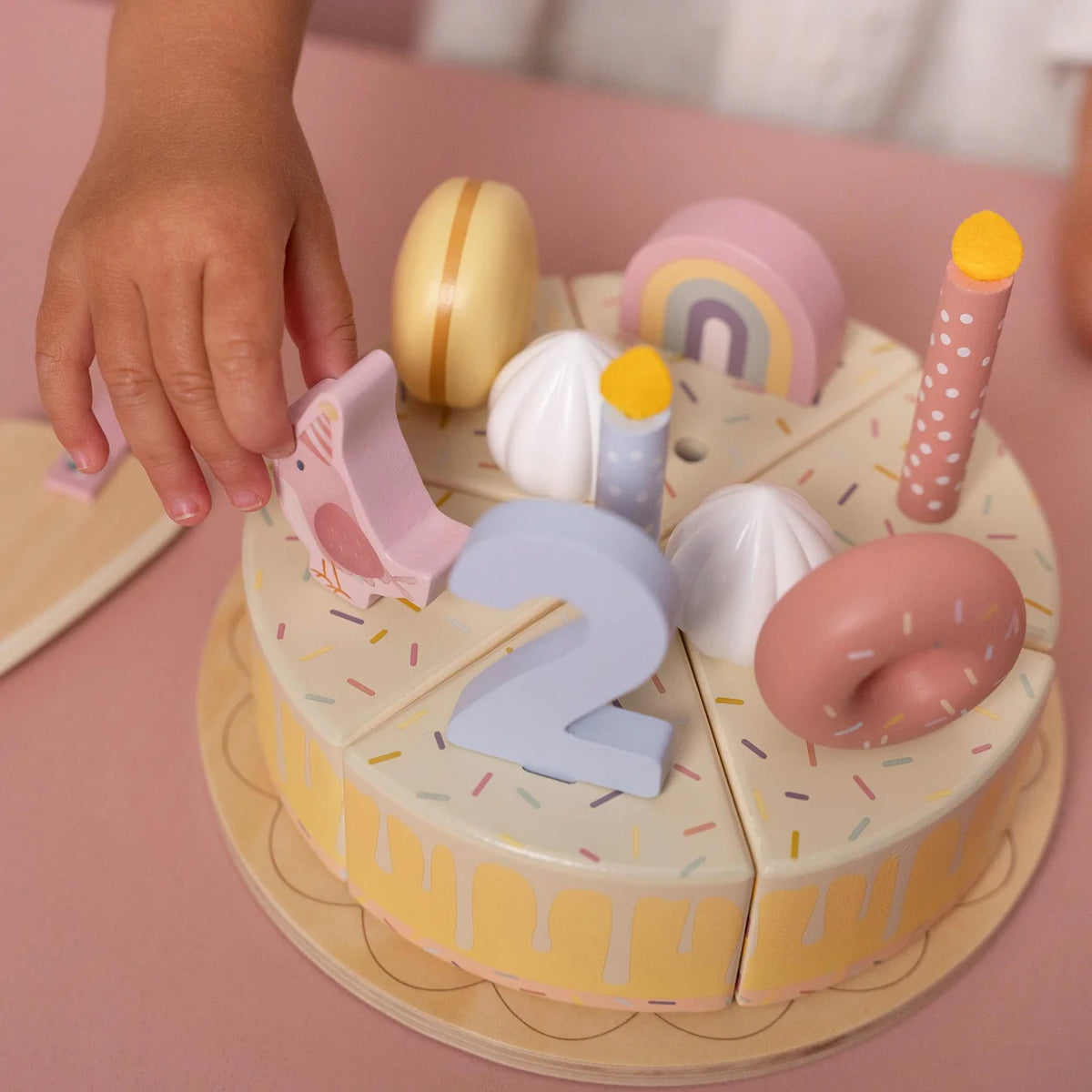 Little Dutch Wooden Birthday Cake – Pink