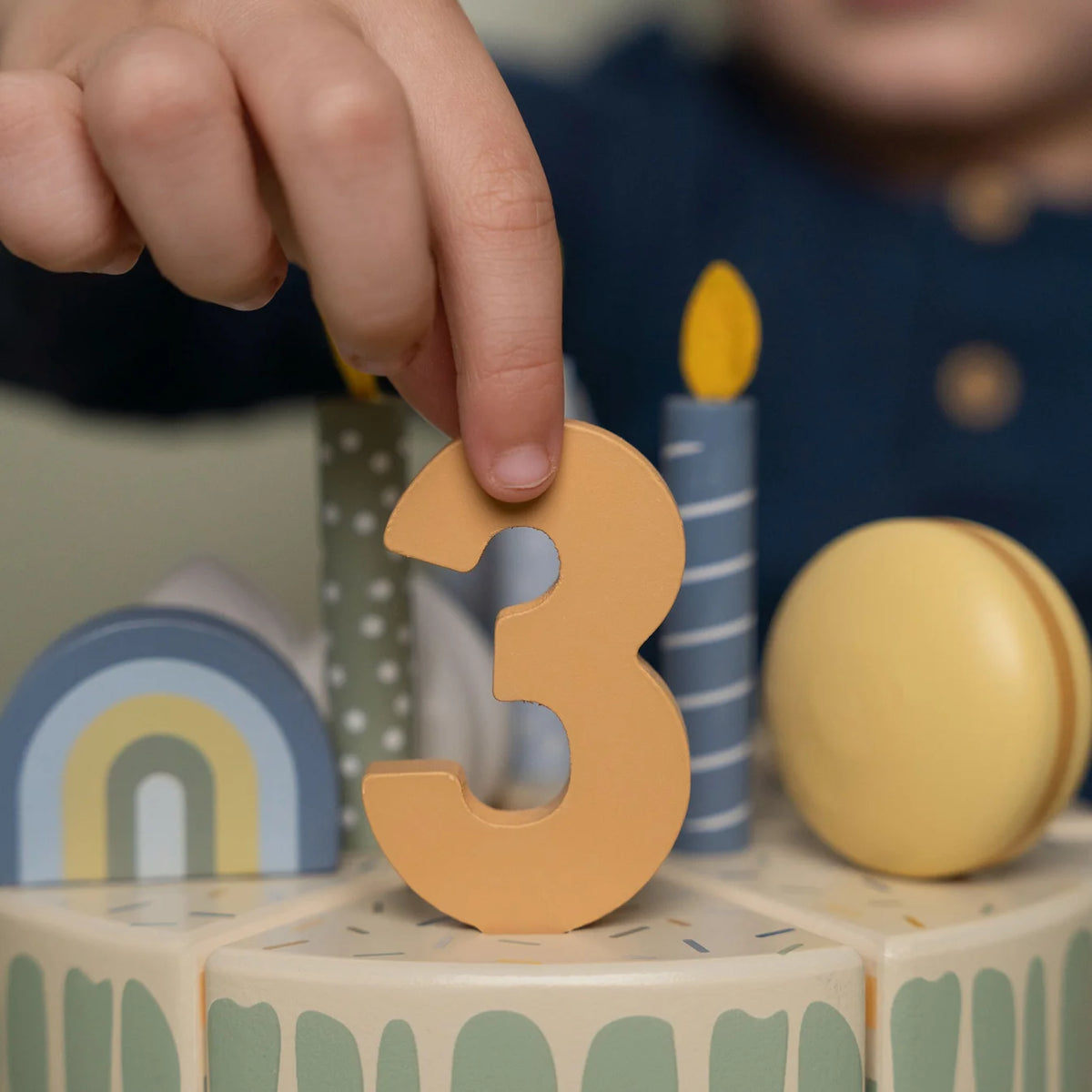 Little Dutch Wooden Birthday Cake – Blue