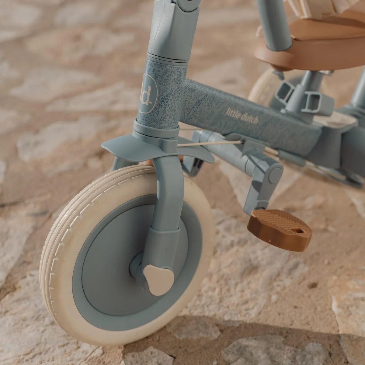 Little Dutch 4 in 1 Trike - Blue