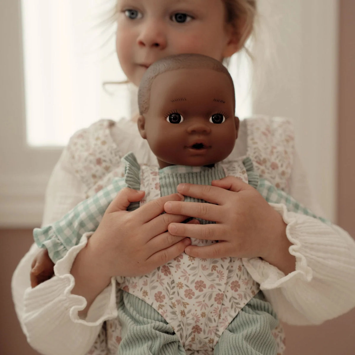 Little Dutch Baby Doll Noa – White Meadows