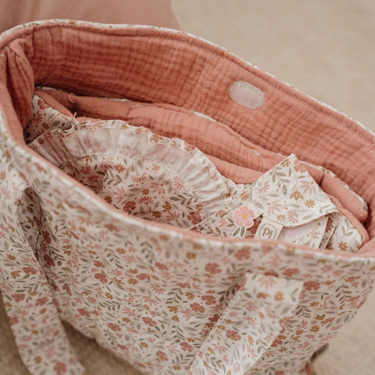 Little Dutch Baby Doll Nursery Bag – Soft Flowers