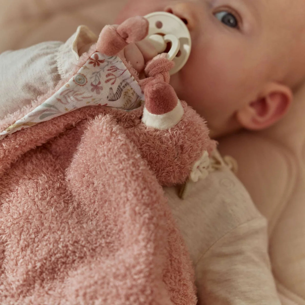 Little Dutch Flamingo Cuddle Cloth – Safari Friends