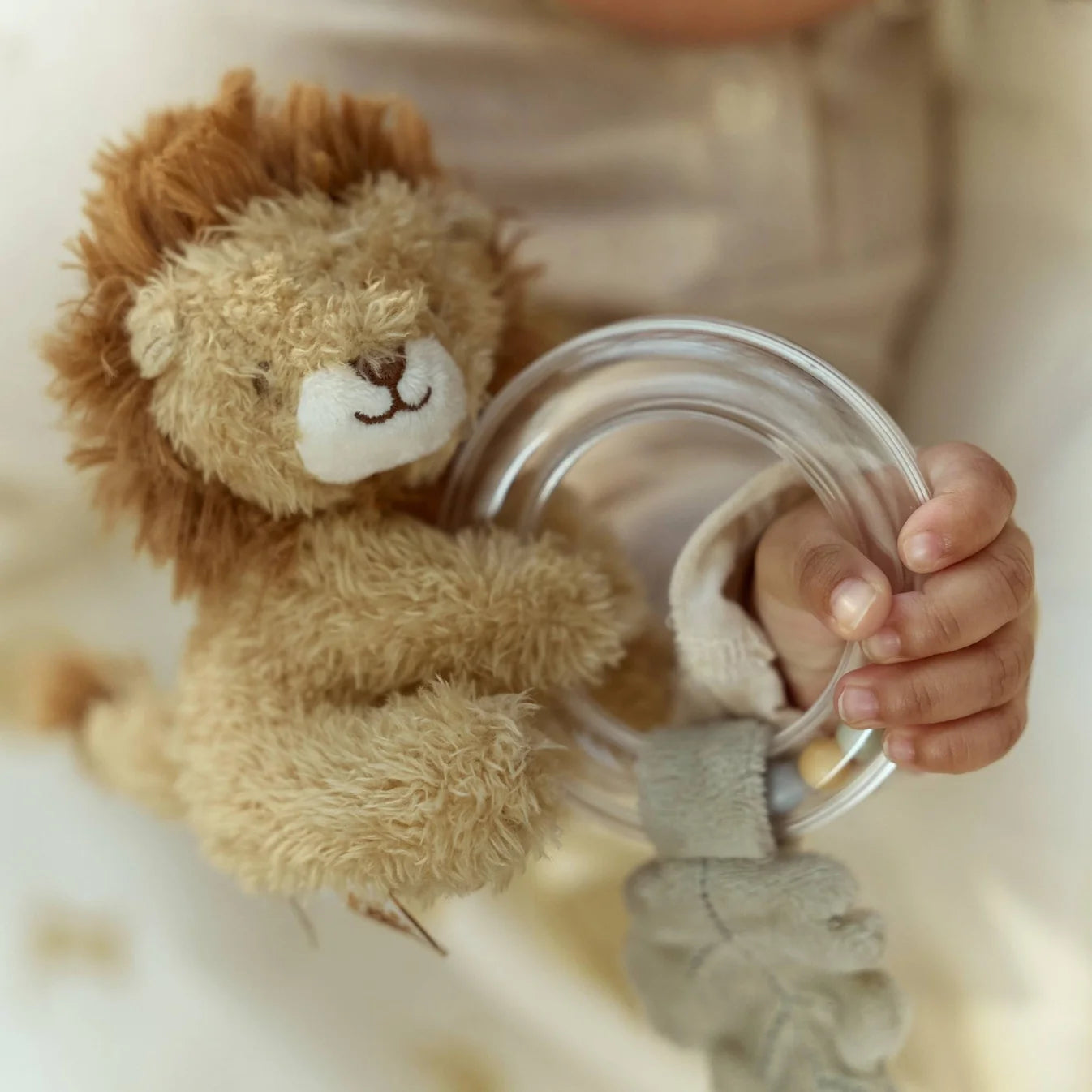 Little Dutch Lion Ring Rattle – Safari Friends