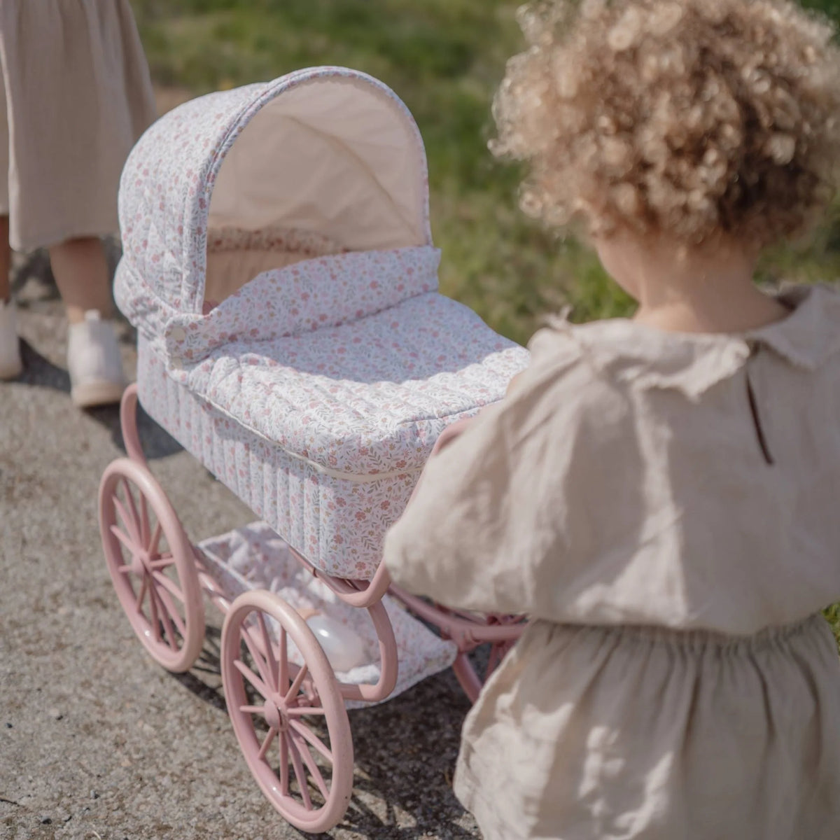 Little Dutch Doll Pram