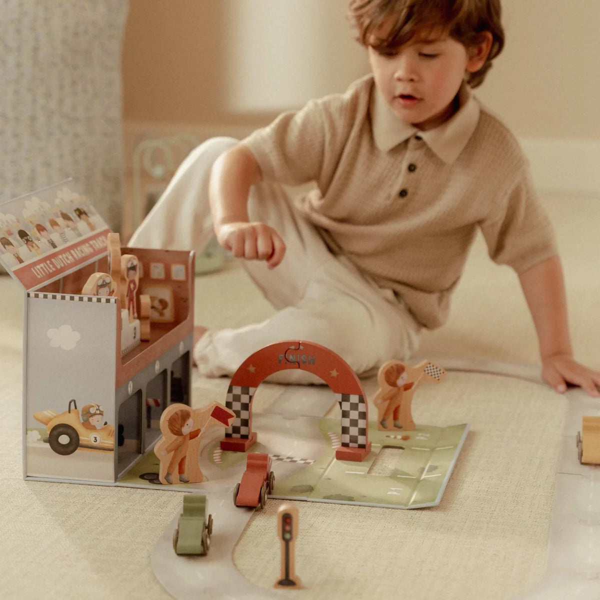 Little Dutch Playcase Race Track