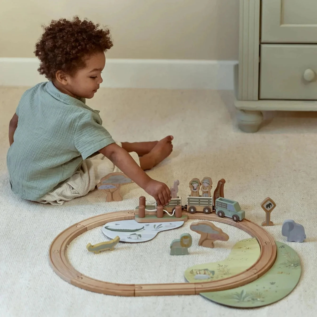 Little Dutch Wooden Train Set – Safari Friends