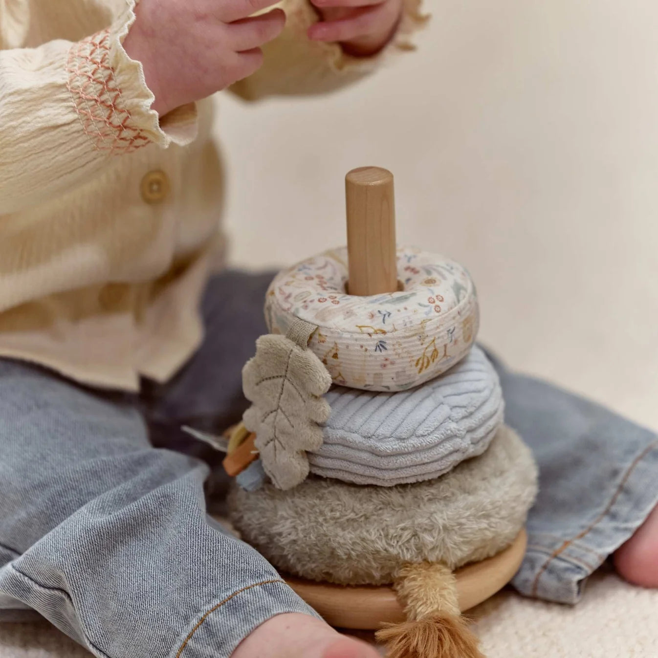 Little Dutch Tumble Stacker – Safari Friends