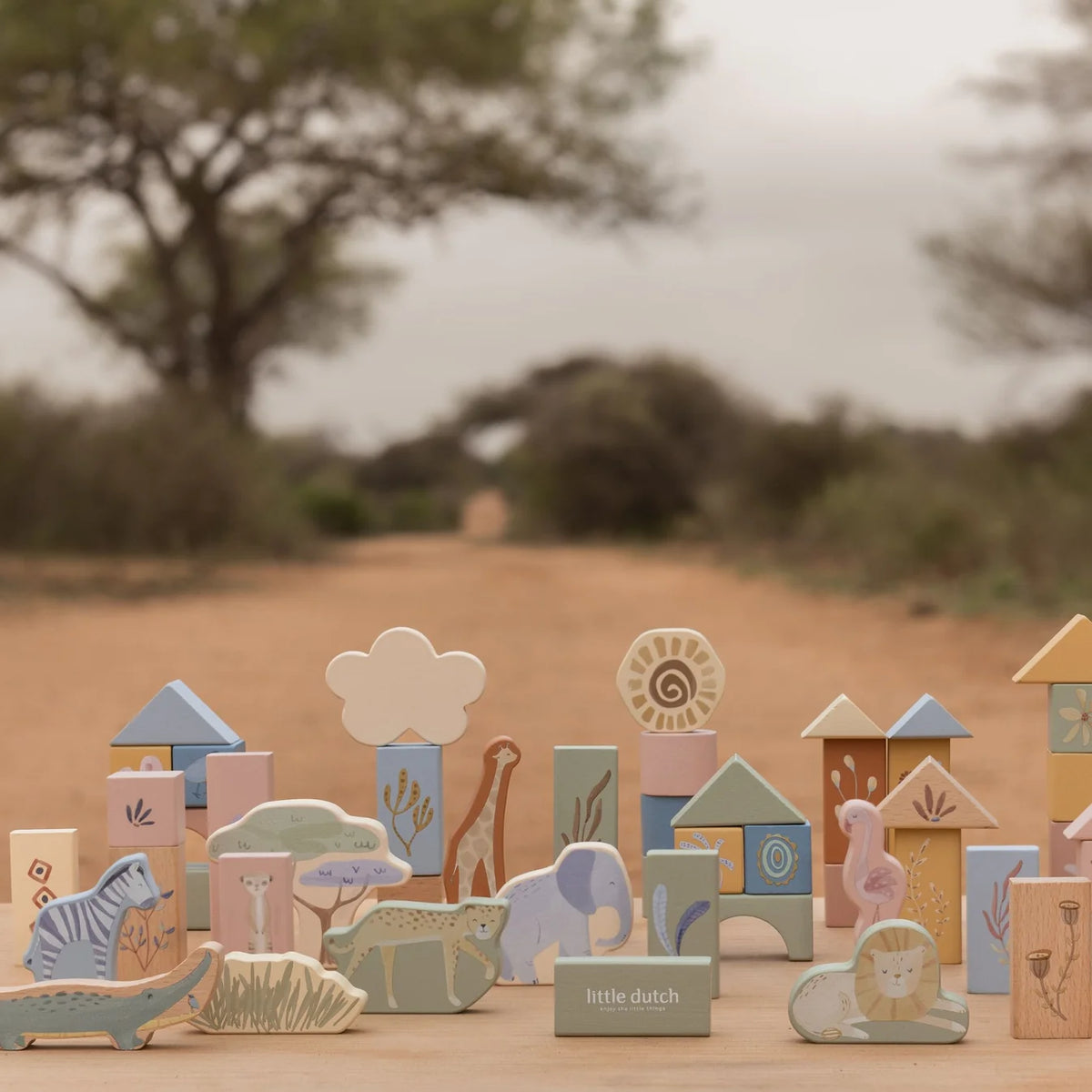 Little Dutch Wooden Building Blocks – Safari Friends