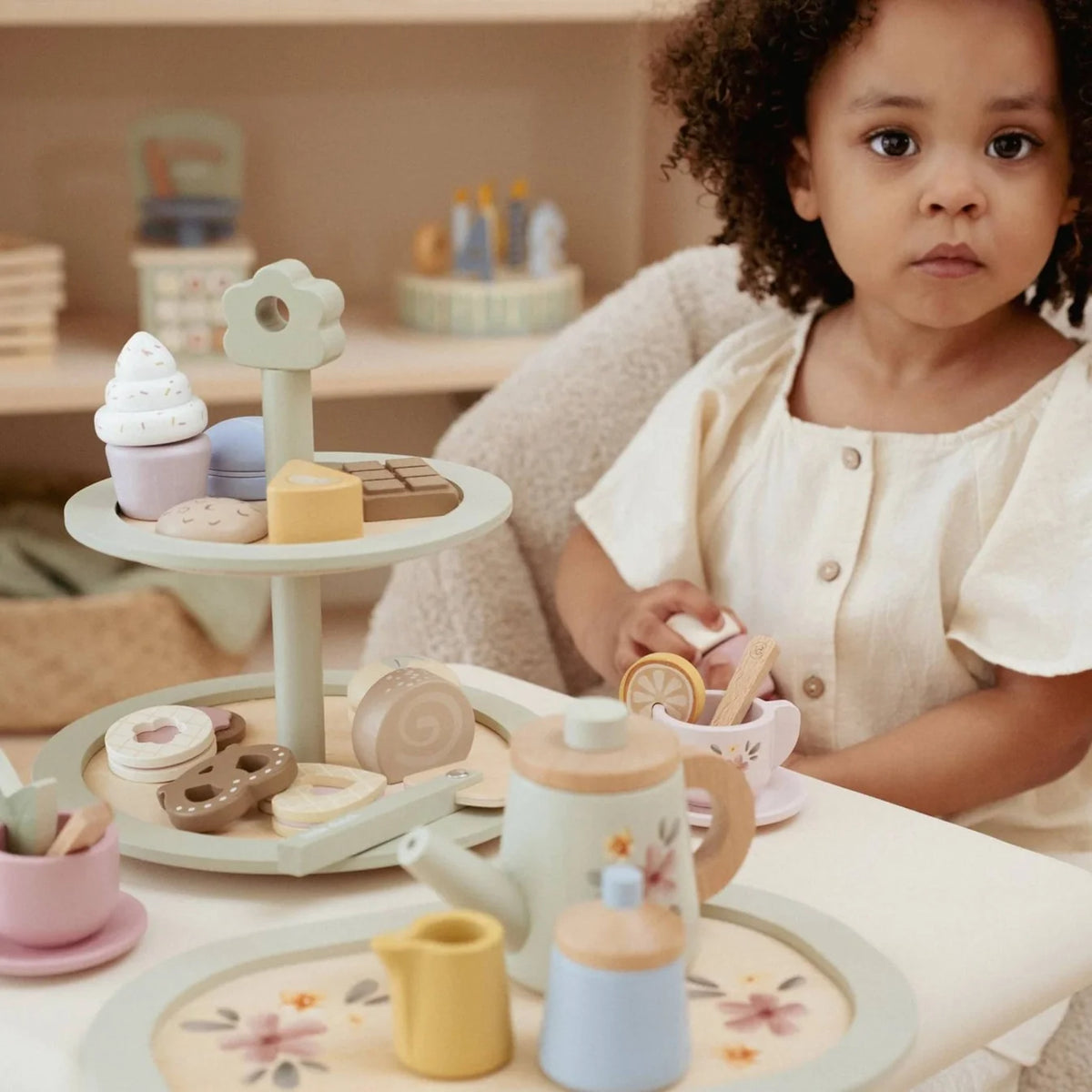 Little Dutch Wooden Cake Stand & Treats