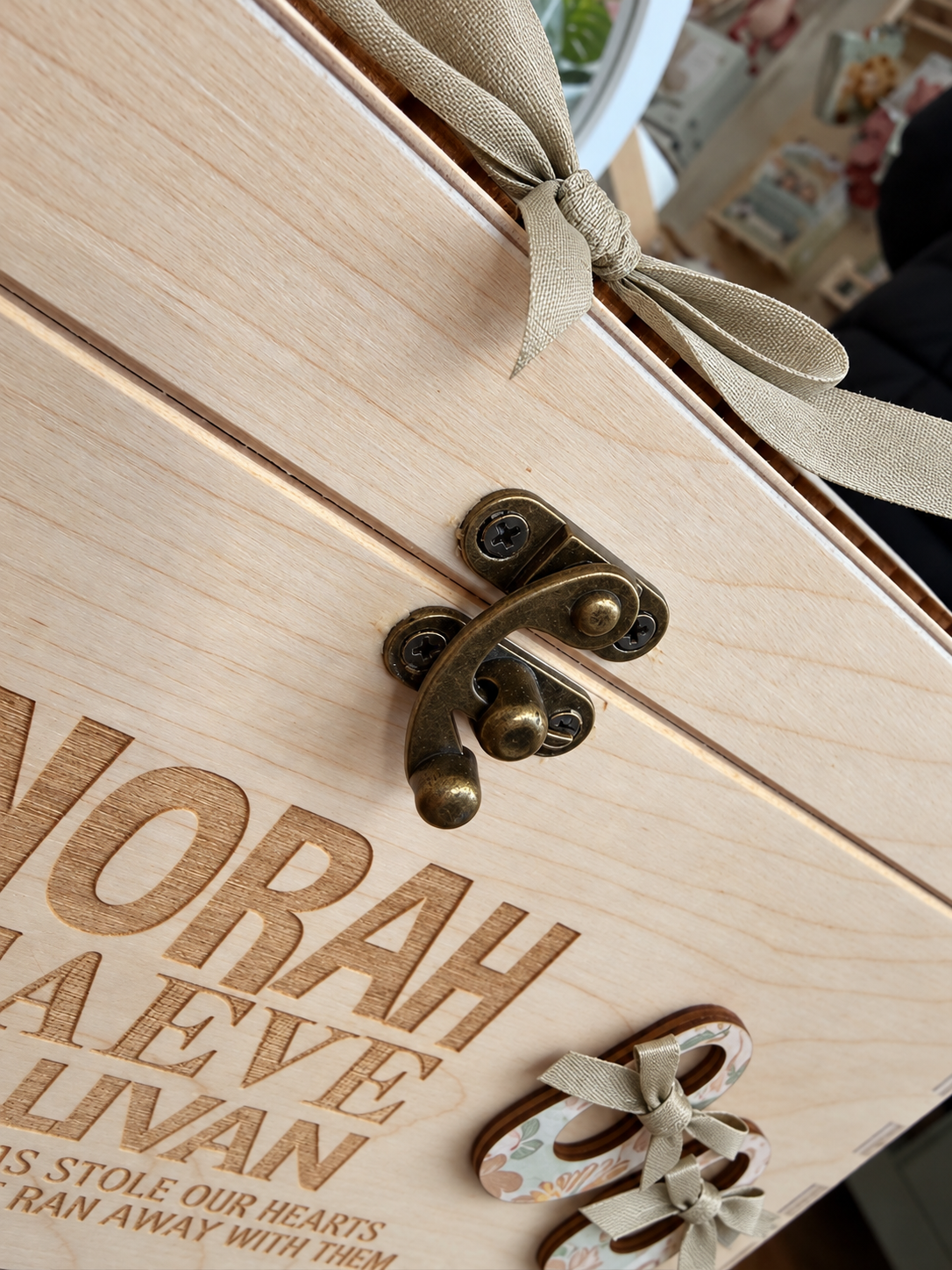 Neutral Baby Memory Box – Personalised Wooden Keepsake Box
