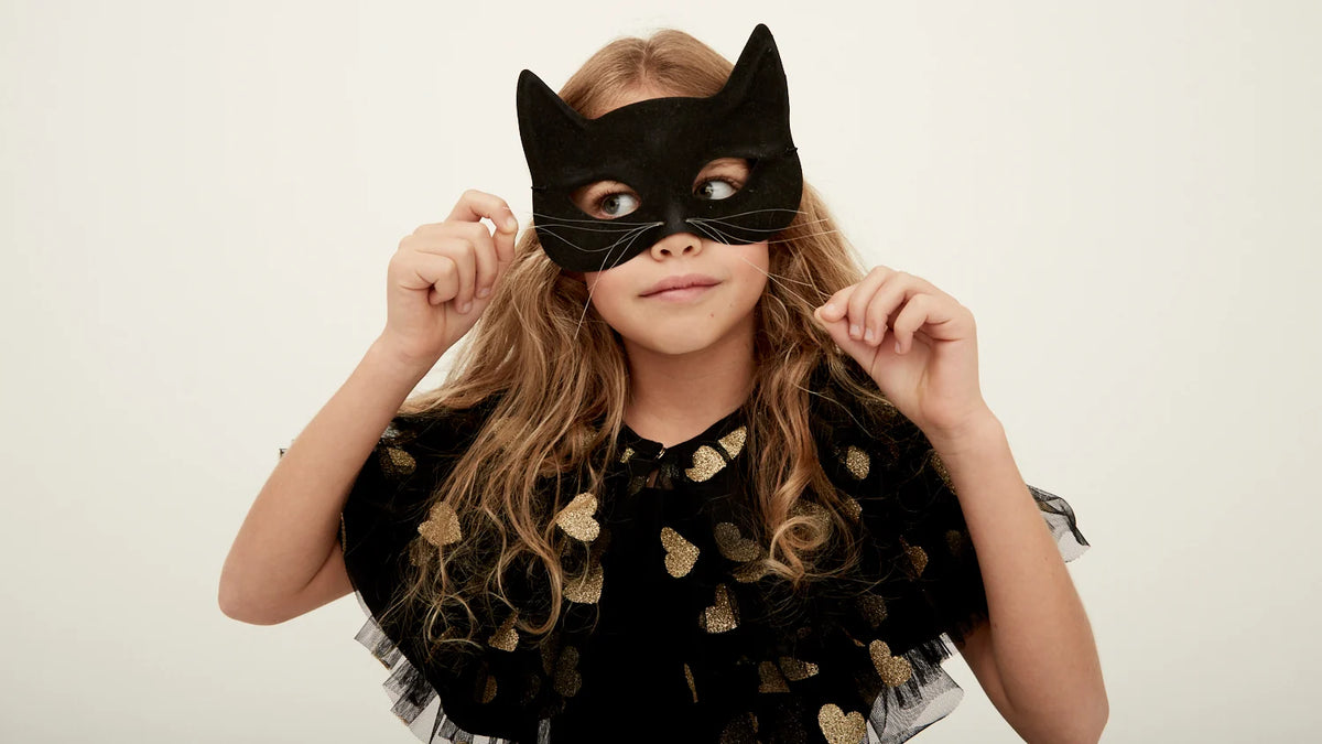 Black & Gold Glitter Heart Cape