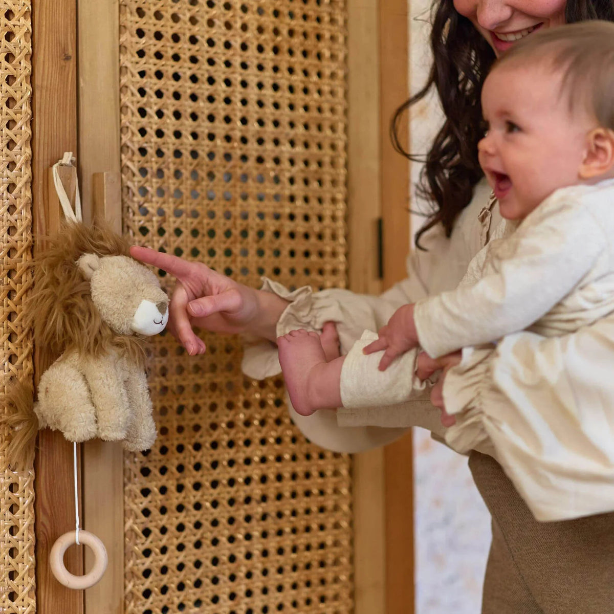 Little Dutch Lion Music Box – Safari Friends
