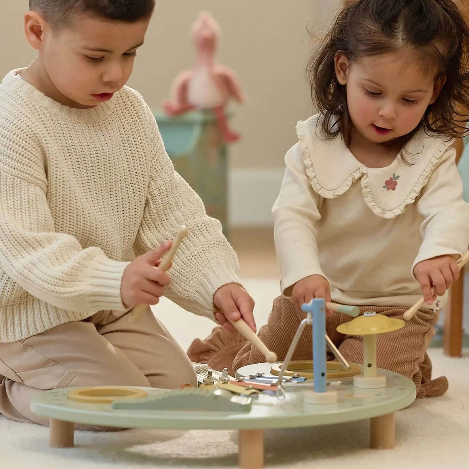 Little Dutch Music Table – Safari Friends
