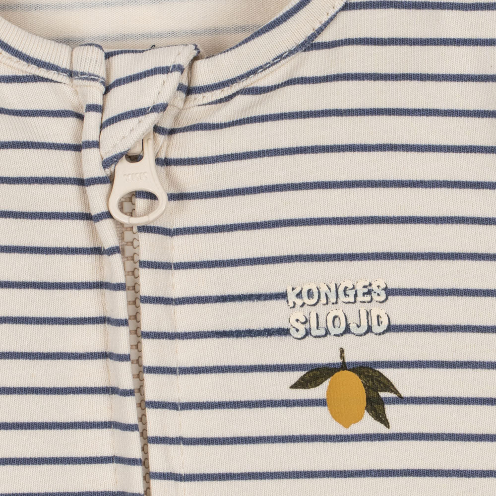 Konges Sløjd Basic Zip Onesie – Stripe Como