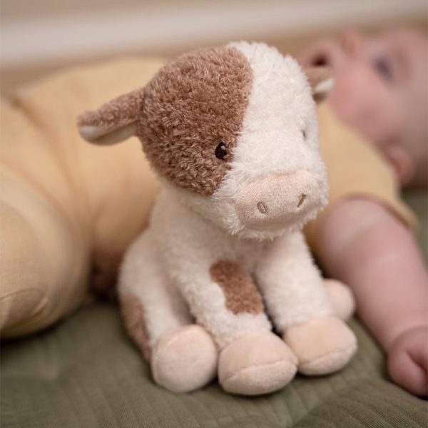 Cuddle Cow 17cm Little Farm - Image 4