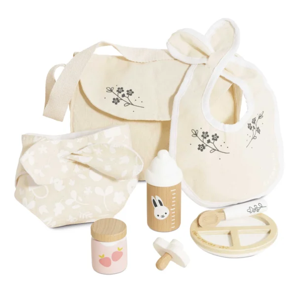 LE TOY VAN Dolls Nursing Kit and Bag
