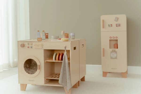 Little Dutch Wooden Washing Machine – Limited edition - Image 9