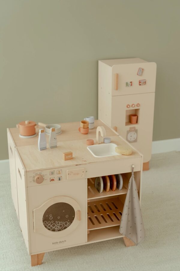 Little Dutch Wooden Washing Machine – Limited edition - Image 8
