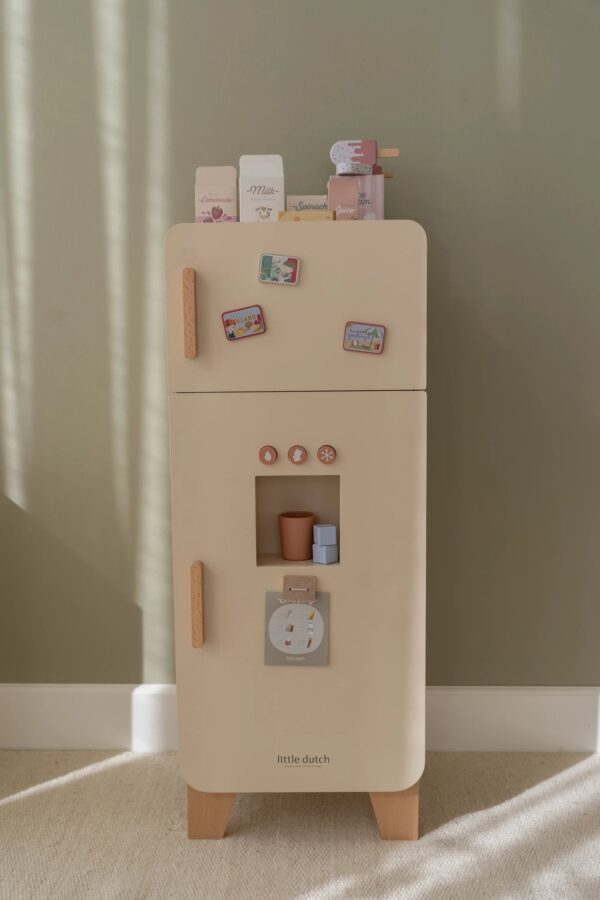 Little Dutch Wooden Fridge – Limited edition - Image 10